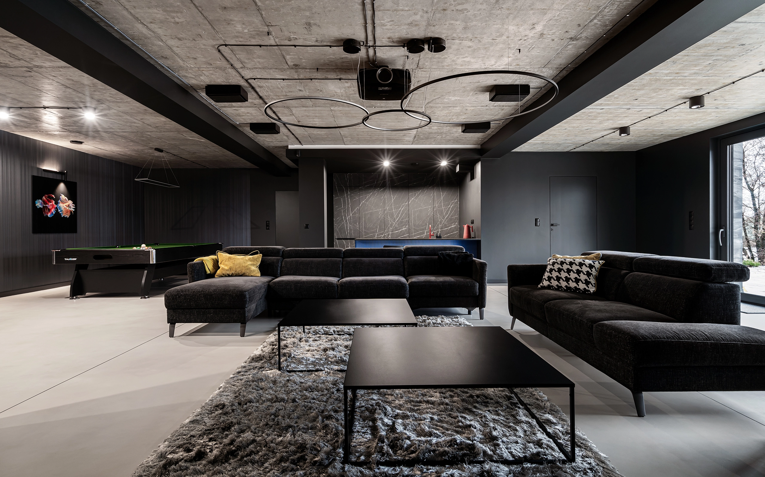 PRIVATE CINEMA AT LAKE HOUSE